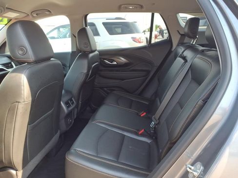 Used 2020 GMC Terrain SLT w/ Preferred Package AWD/4WD image 9