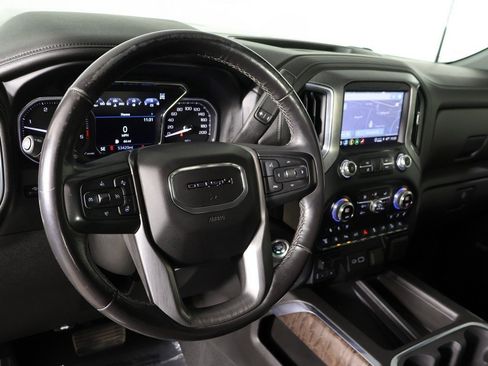 Used 2021 GMC Sierra 2500 Denali image 25