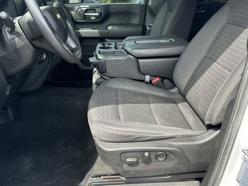 Used 2024 Chevrolet Silverado 2500 Custom w/ Custom Value Package AWD/4WD image 14