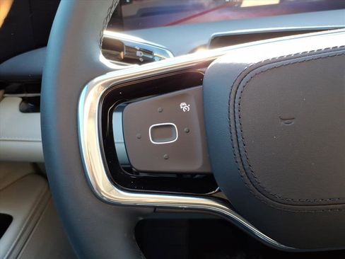 New 2026 Lincoln Nautilus Premier image 15