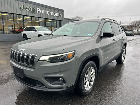 Used 2022 Jeep Cherokee Latitude Lux w/ Sun & Sound Group image 17