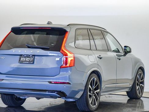 Certified 2023 Volvo XC90 T8 Ultimate image 5