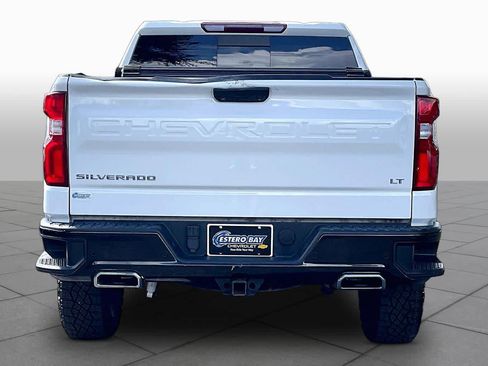Used 2022 Chevrolet Silverado 1500 LT Trail Boss w/ LT Trail Boss Premium Package AWD/4WD image 5