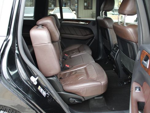 Used 2015 Mercedes-Benz GL 320 BlueTEC 4MATIC image 20