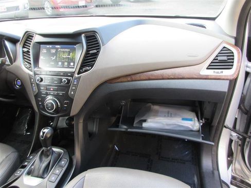 Used 2019 Hyundai Santa Fe XL image 36