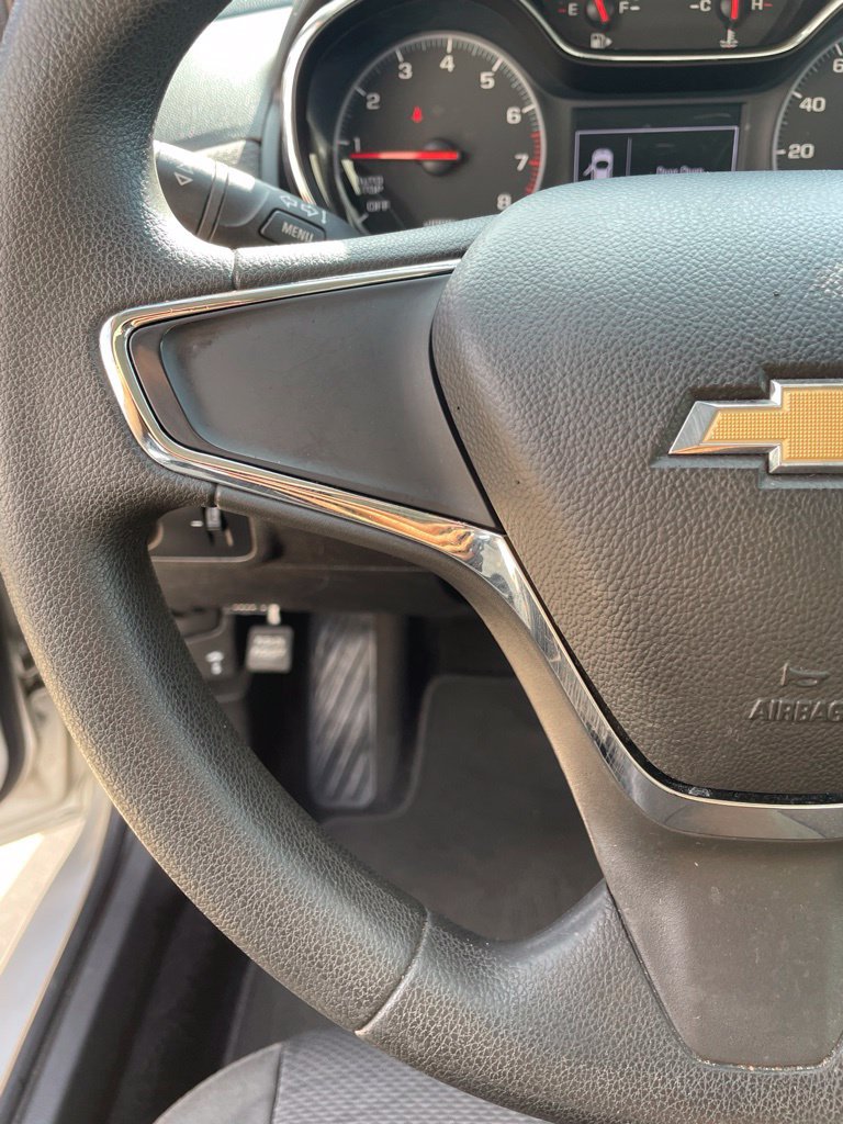 Used 2019 Chevrolet Cruze LS FWD image 15