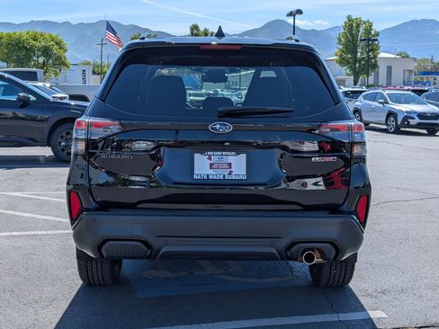 Used 2026 Subaru Forester Touring AWD/4WD image 4