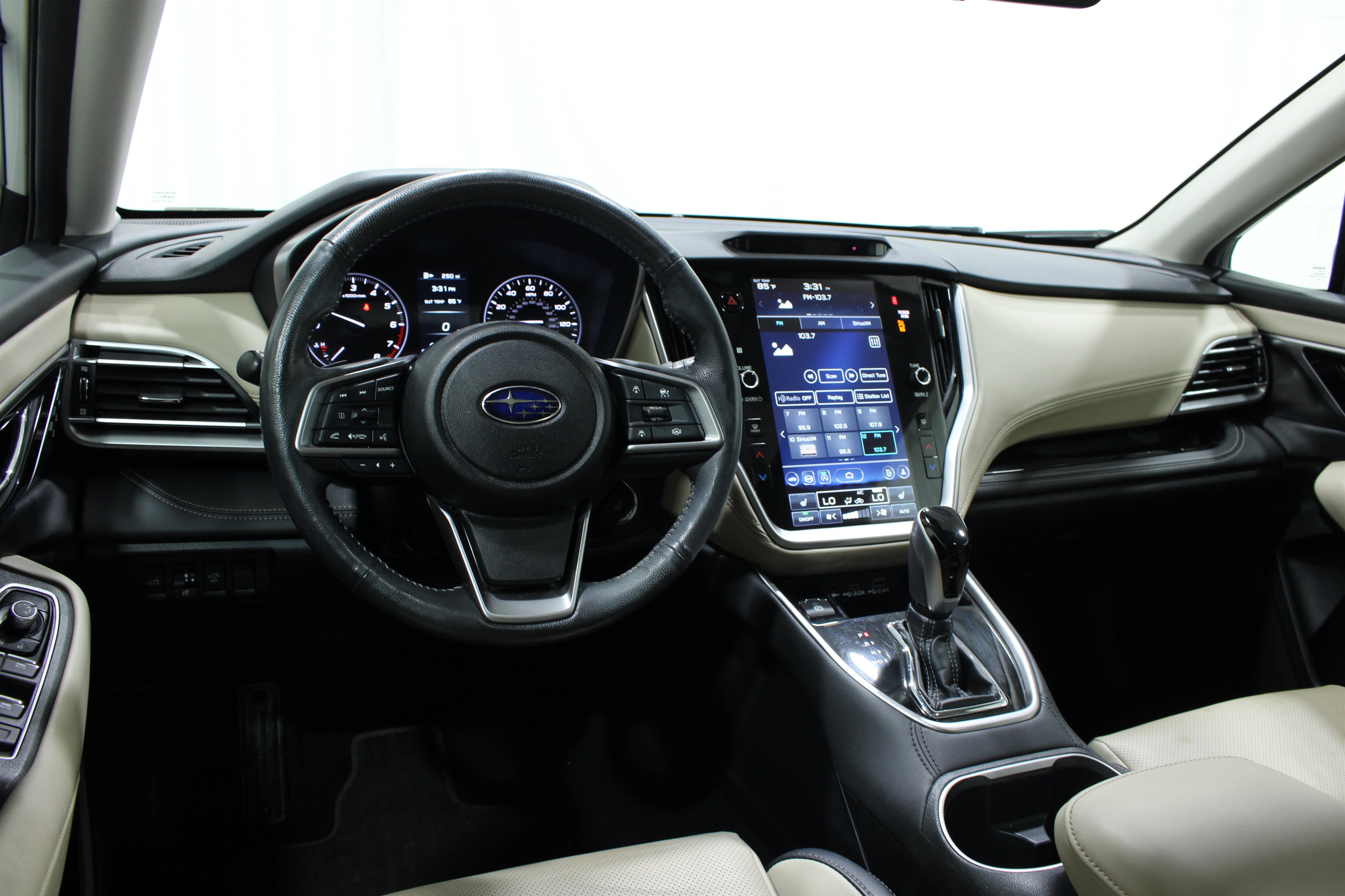 Used 2024 Subaru Outback Limited XT AWD/4WD image 2