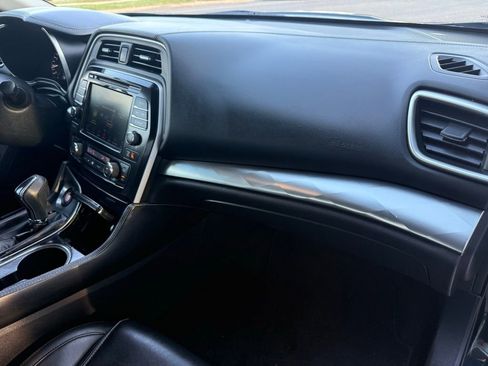 Used 2020 Nissan Maxima 3.5 SV w/ Floor Mat Group image 20