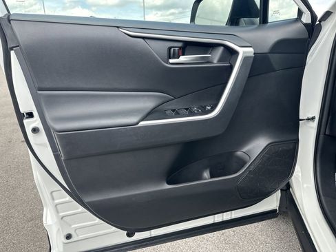 Certified 2024 Toyota RAV4 XLE AWD/4WD image 10