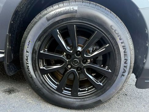 Used 2015 Nissan Pathfinder SL w/ SL Tech Package image 62