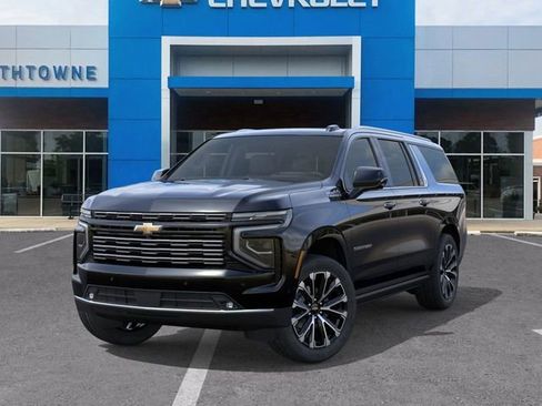 New 2026 Chevrolet Suburban High Country image 6
