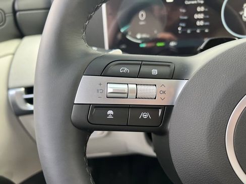 New 2026 Hyundai Tucson Limited image 17