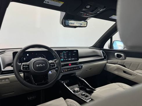 Used 2025 Kia Sorento SX Prestige image 39