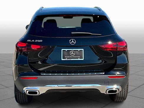 New 2026 Mercedes-Benz GLA 250 image 4