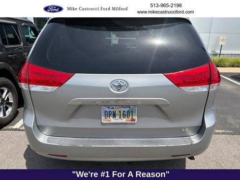Used 2014 Toyota Sienna LE FWD image 6