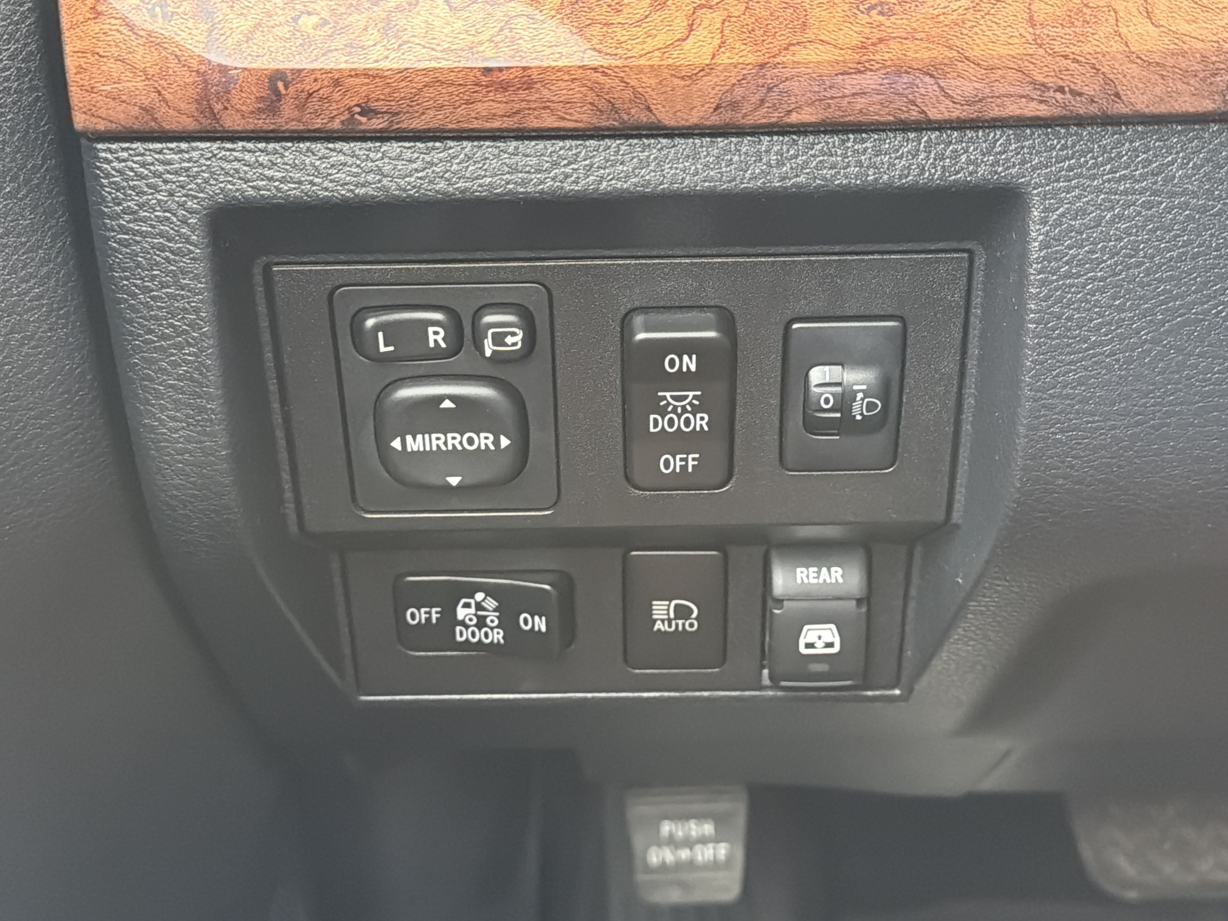 Used 2018 Toyota Tundra 1794 Edition AWD/4WD image 19
