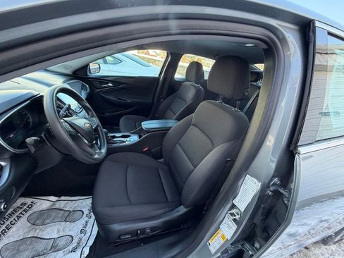 Used 2023 Chevrolet Malibu LT image 9