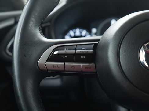 Used 2023 Cadillac XT4 Sport image 27