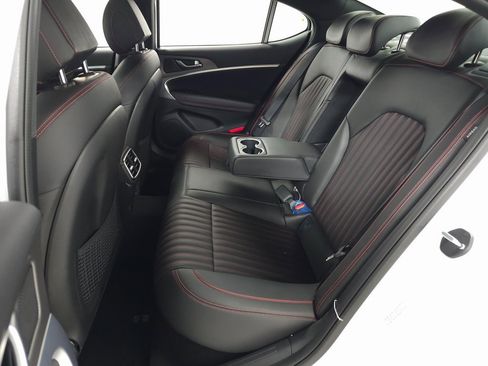 Used 2025 Genesis G70 3.3T Advanced image 26