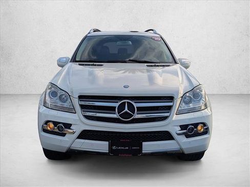 Used 2010 Mercedes-Benz GL 450 4MATIC image 2