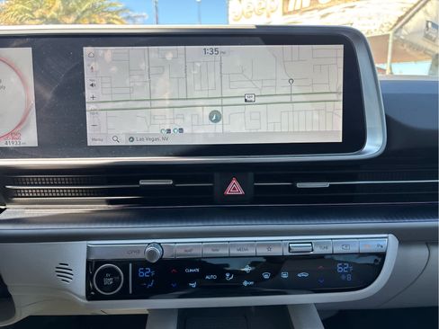 Used 2024 Hyundai Ioniq 6 SEL image 13