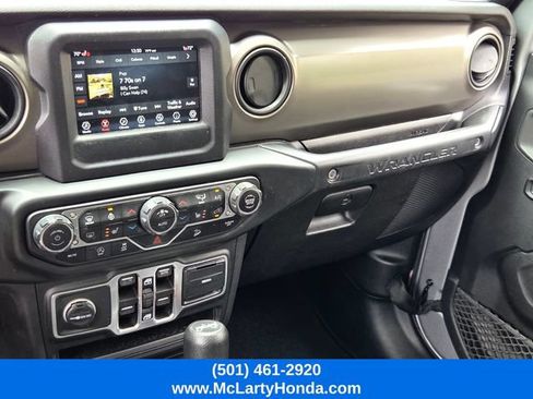 Used 2018 Jeep Wrangler Unlimited Sport S AWD/4WD image 26