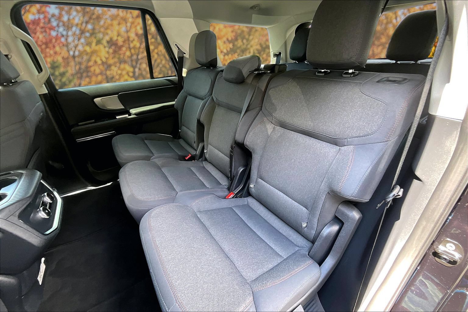Certified 2025 Ford Expedition Active RWD image 29