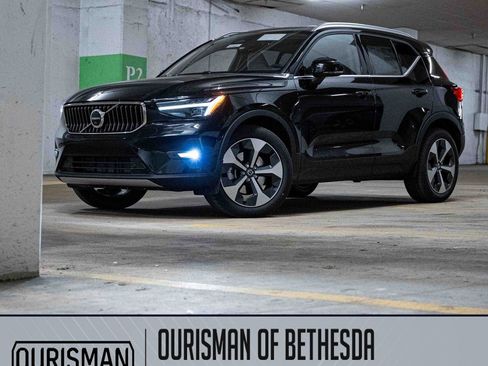 New 2025 Volvo XC40 B5 Plus w/ Protection Package Premier image 1