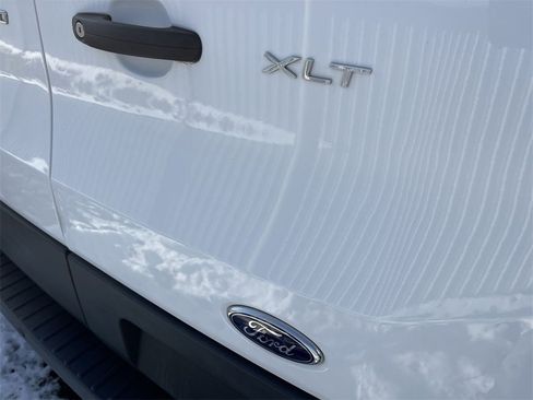 Used 2023 Ford Transit 350 XLT image 9