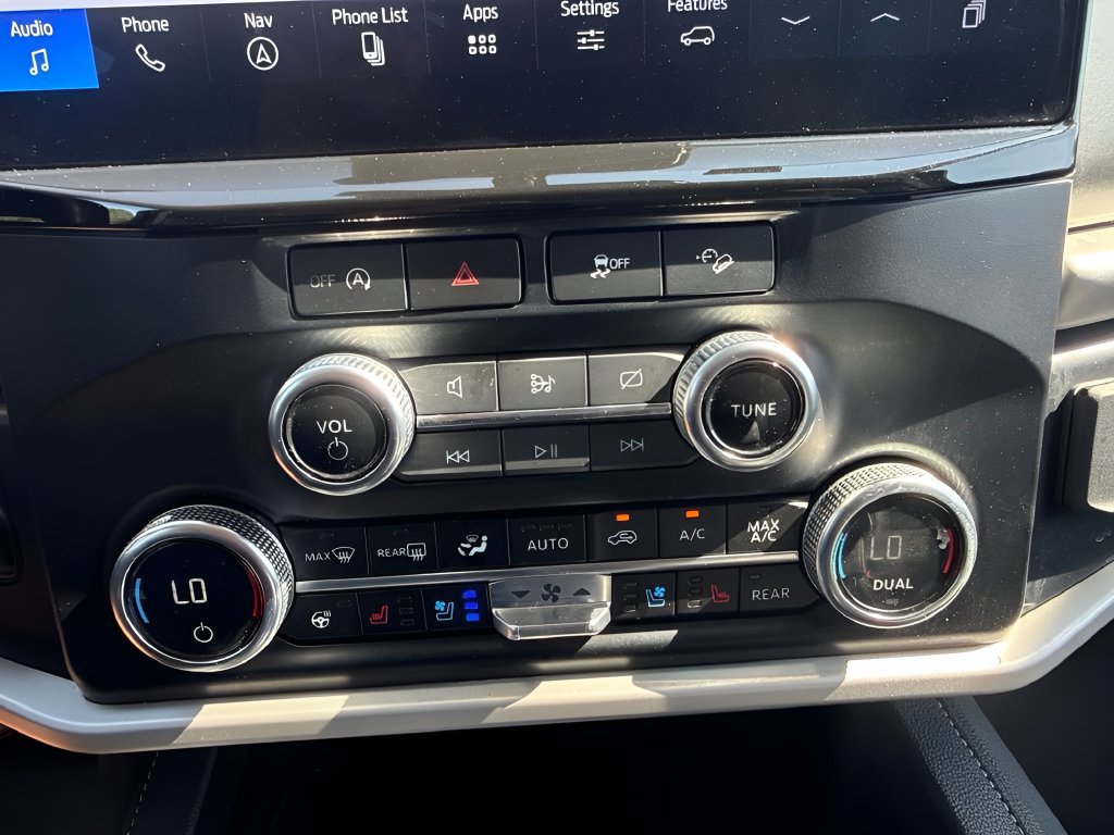 Used 2024 Ford Expedition Max XLT AWD/4WD image 15