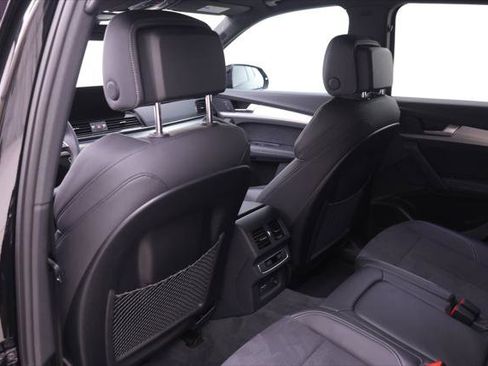 Certified 2025 Audi Q5 e Premium Plus w/ Premium Plus Package AWD/4WD image 15