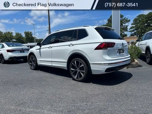 Used 2024 Volkswagen Tiguan SEL R-Line AWD/4WD image 6