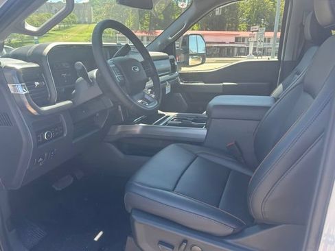 New 2026 Ford F350 Lariat AWD/4WD image 8