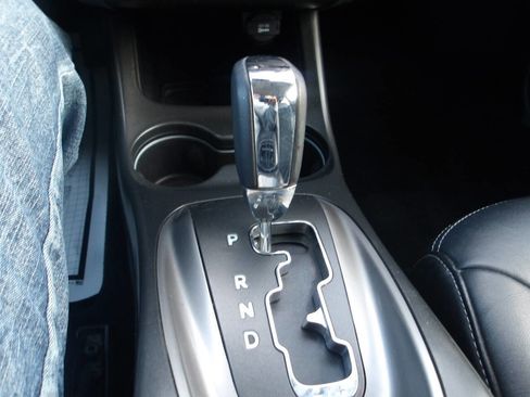 Used 2016 Dodge Journey Crossroad w/ Popular Equipment Group image 18