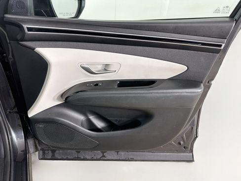 Used 2023 Hyundai Tucson Limited AWD/4WD image 34