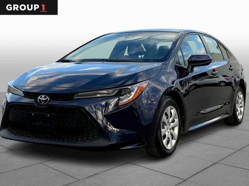 Used 2020 Toyota Corolla LE FWD image 1