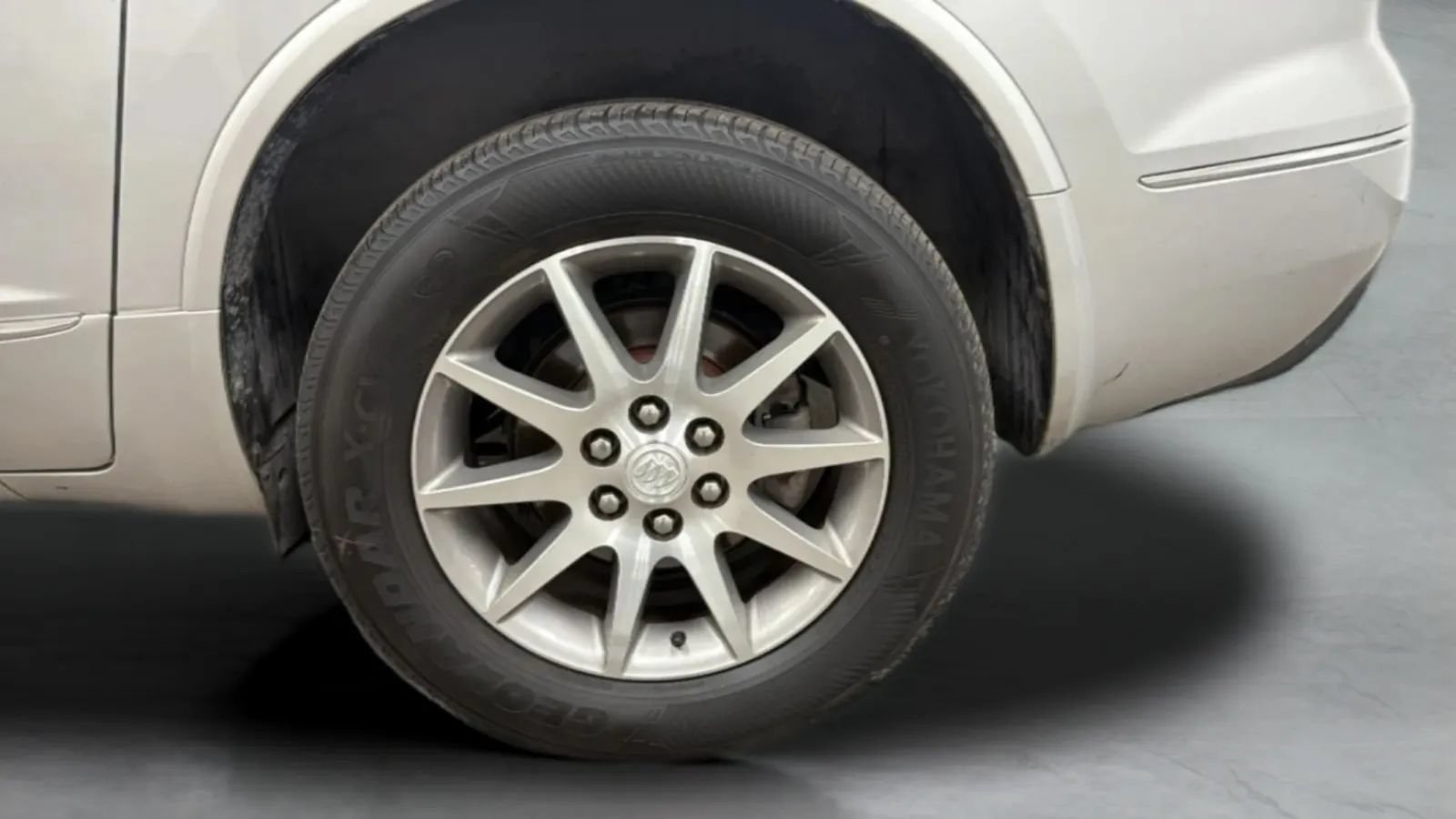 Used 2017 Buick Enclave Convenience FWD image 27