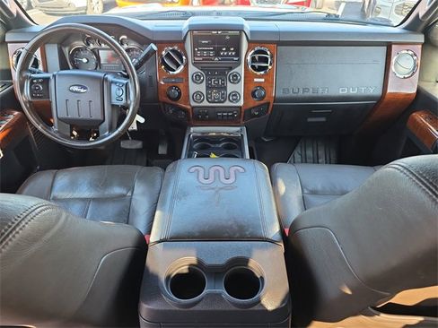 Used 2015 Ford F350 King Ranch w/ King Ranch w/Chrome Package image 17