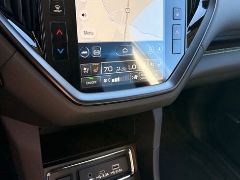 Used 2025 Subaru Ascent Bronze Edition image 18