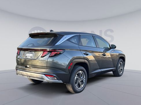 New 2026 Hyundai Tucson Blue SE image 7