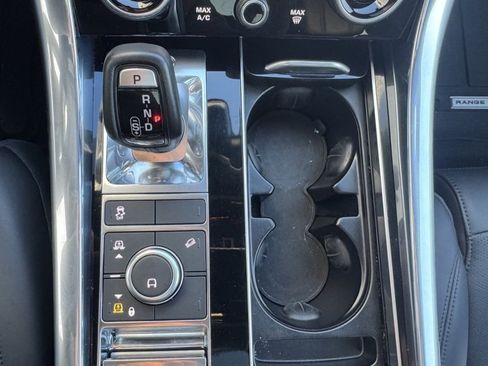 Used 2019 Land Rover Range Rover Sport HSE Dynamic image 20
