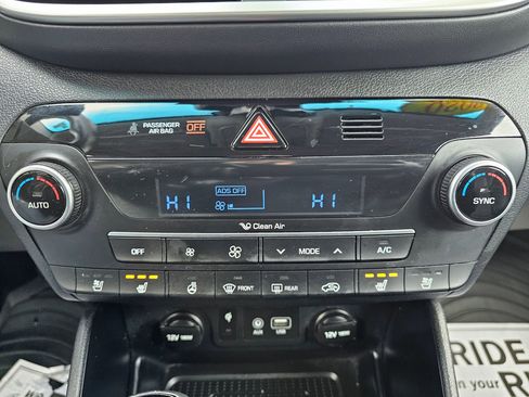 Used 2020 Hyundai Tucson Ultimate w/ Winter Weather Package image 17