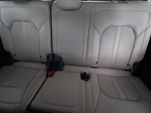 Used 2023 Ford Expedition Max Limited image 15