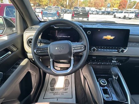 New 2026 Chevrolet Colorado ZR2 w/ Technology Package image 18