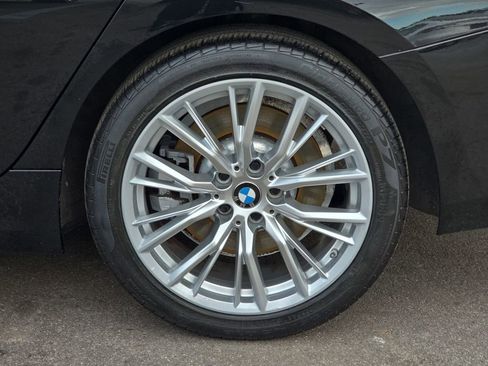 Used 2023 BMW 330i xDrive Sedan w/ Premium Package image 37