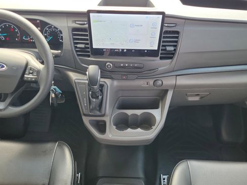 Used 2025 Ford Transit 250 Base image 17
