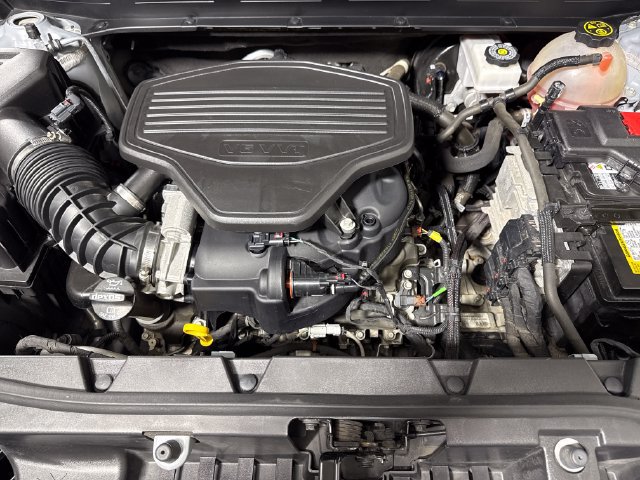 Used 2021 GMC Acadia SLE w/ Driver Convenience Package AWD/4WD image 46
