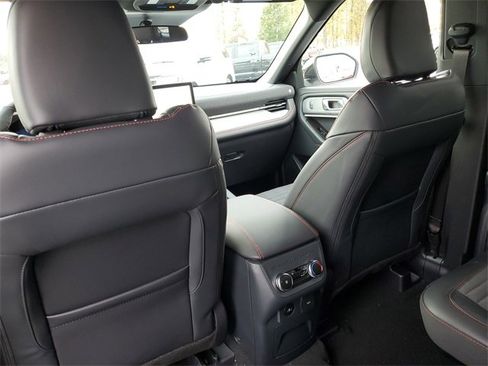 New 2026 Ford Explorer ST-Line image 32