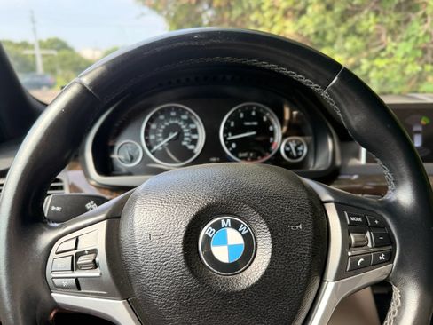 Used 2017 BMW X5 xDrive35i w/ Premium Package AWD/4WD image 39